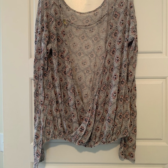 FP Low back top - Picture 3 of 3